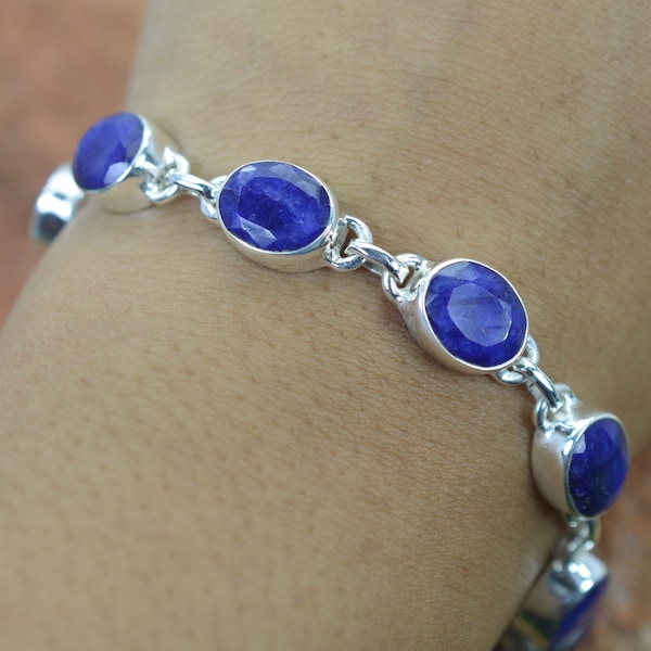 Blue Sapphire 925 Sterling Silver Oval Shape Gemstone Adjustable Bracelet