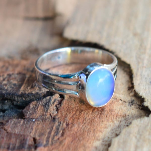 Bague en argent sterling 925 avec opalite laiteuse et pierres précieuses