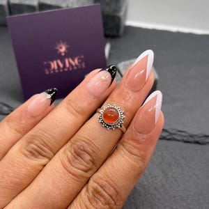 Red Carnelian 925 Sterling Silver Gemstone Jewelry, Round Shape Flower Ring