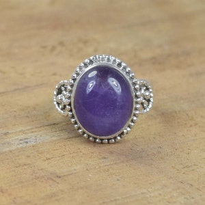 Purple Amethyst 925 Solid Sterling Silver Natural Oval Shape Gemstone Designer Amethyst Ring ~ Gift For Christmas ~ Ring Size US- 5 / UK- J