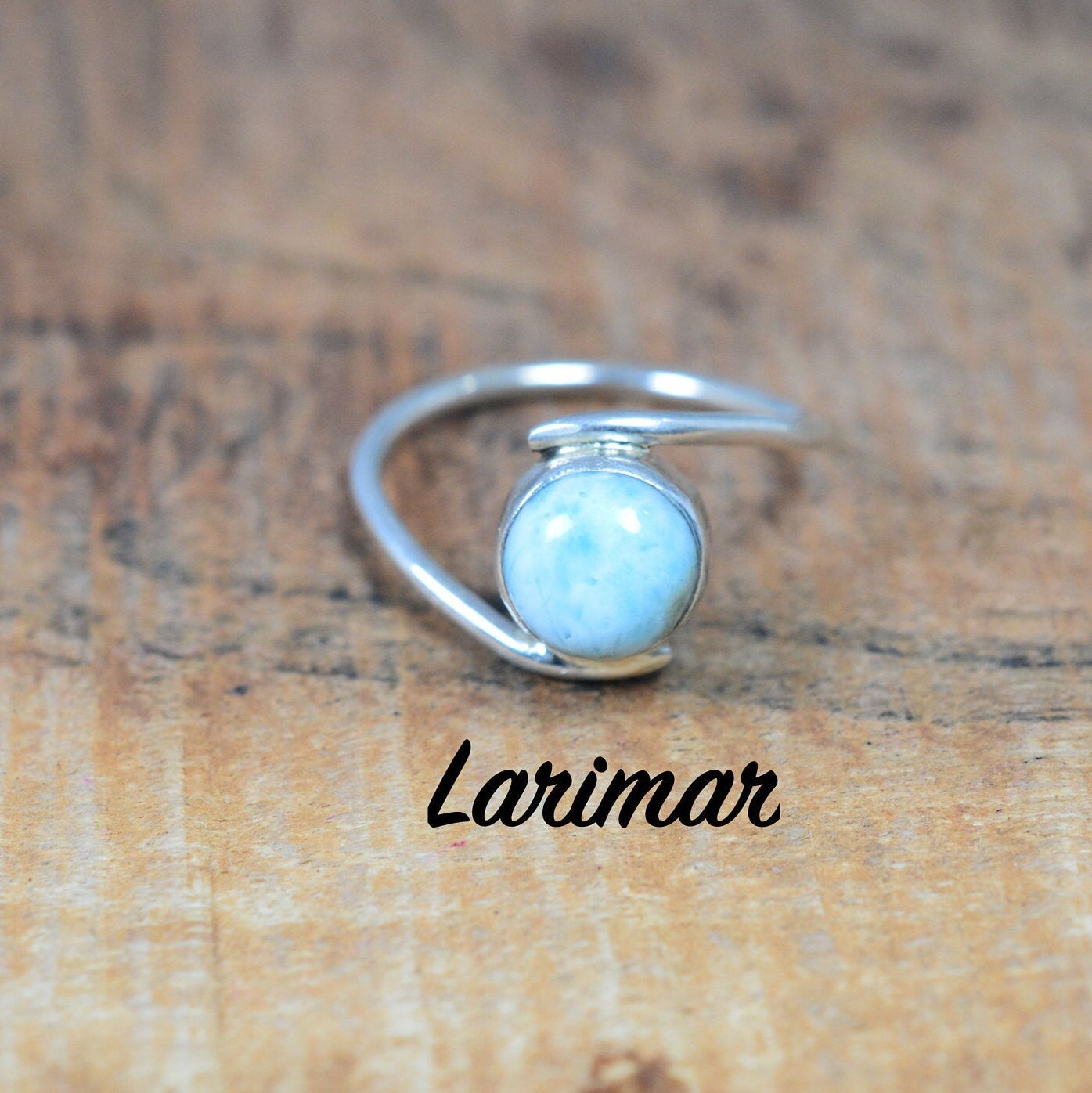 Anello Larimar con pietre preziose naturali in argento Sterling Anello Larimar con pietre preziose naturali in argento Sterling