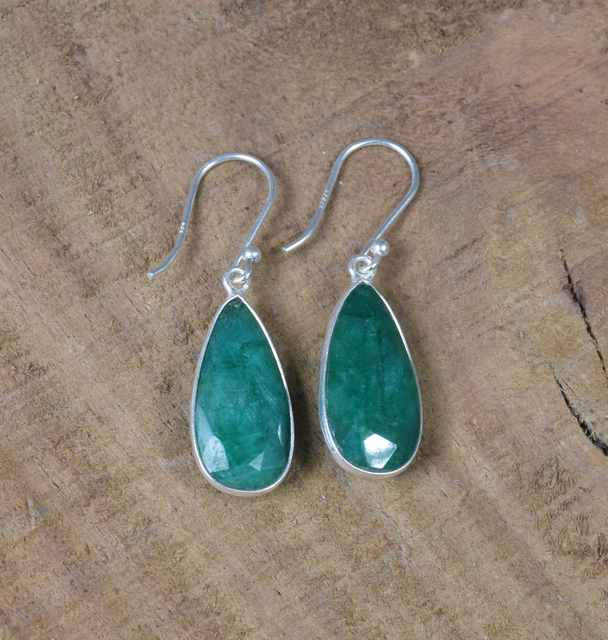 WHOLESALE 11PR 925 SILVER PLATED FACETED GREEN EMERALD HOOK EARRING LOT G268 