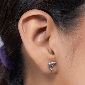 Silver Plain Little Dolphin Stud 925 Sterling Silver 1PAIR Stud Earring ~ Handmade Jewelry ~ Designer Mini Dolphin Stud ~ Gift For Birthday
