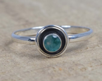 Emerald Green Sterling Silver Ring: Faceted Gemstone, May Birthstone