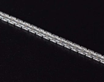 Sterling Silver Figaro Chain Necklace: 24 Inch Smooth Link