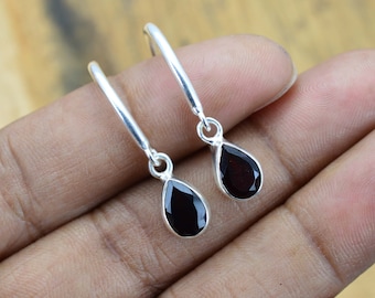 Pendientes de granate rojo: joyería facetada de plata de ley 925