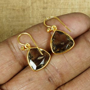 Orecchini In Argento Sterling Placcato Oro Giallo, 2,5 Mm, A Perno Con Chiusura A Farfalla, Eleganti E Minimi, Peso 0,3 G, Confezione Regalo