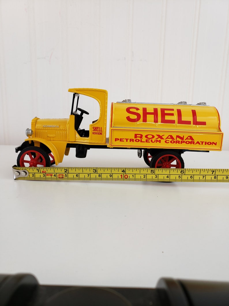 Shell 1925 Kenworth Tanker, Die Cast Metal Replica, Shell Collectibles ...