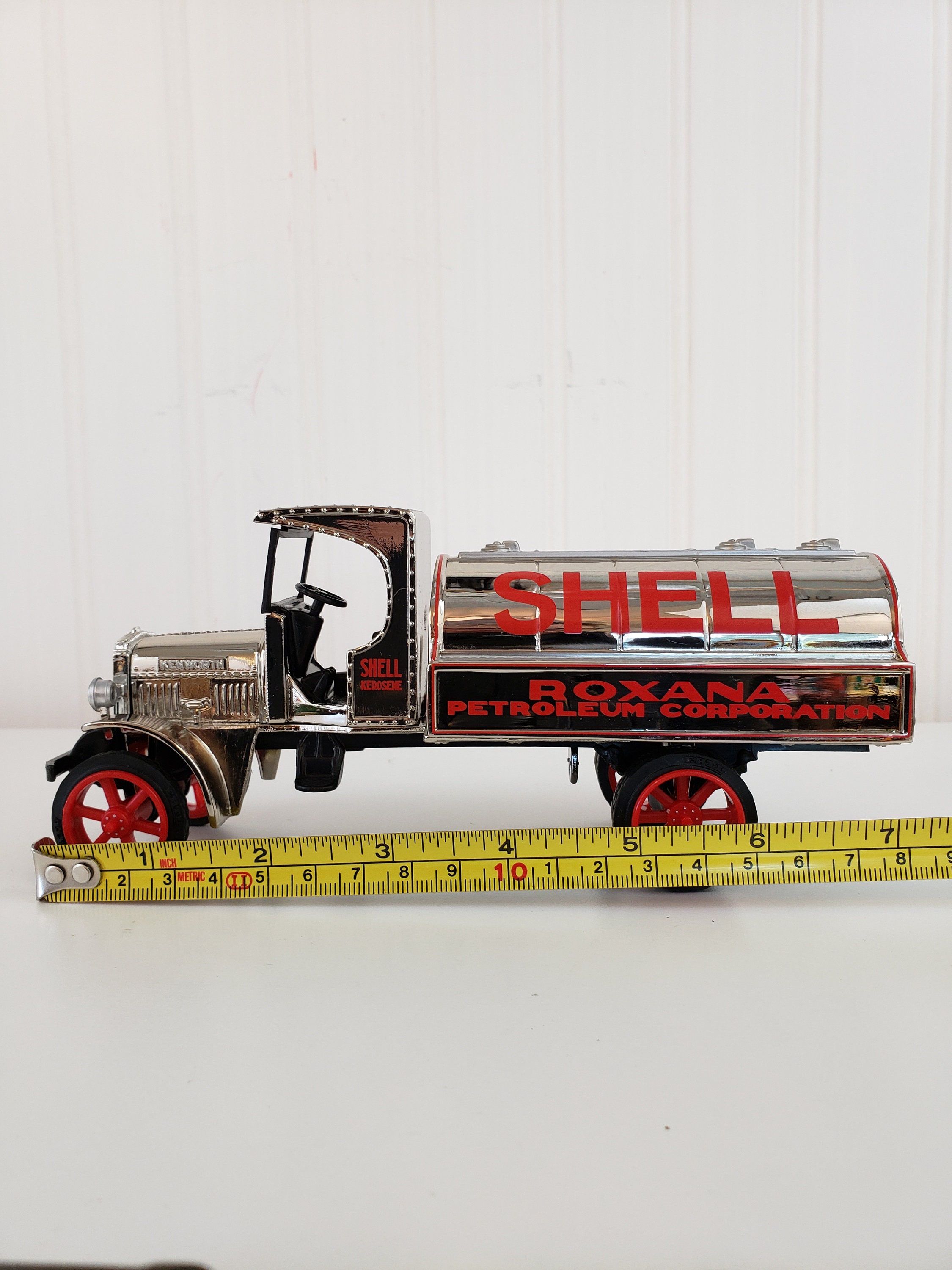Shell 1925 Kenworth Tanker, Die Cast Metal Replica, Shell Collectibles ...