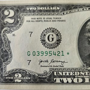 2 Dólares - 1 STARNOTE. Se você encomendar mais de uma, as notas serão do mesmo lote, com números de série consecutivos - RARO!