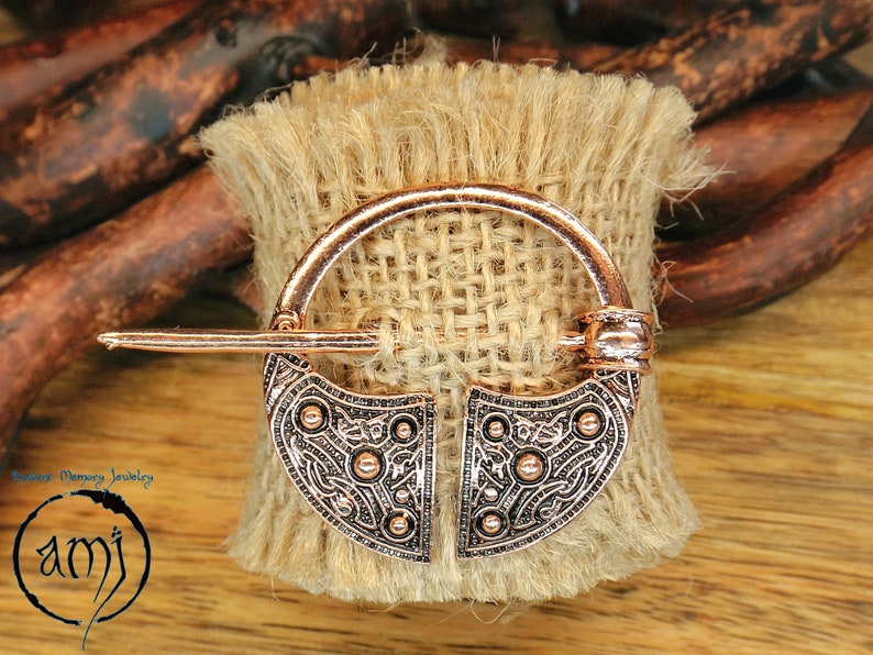 AMJ druid pin Celtic knot brooch cosplay clasp jewelry norse larp accessory medieval nordic penannular little cloak and scarf clip