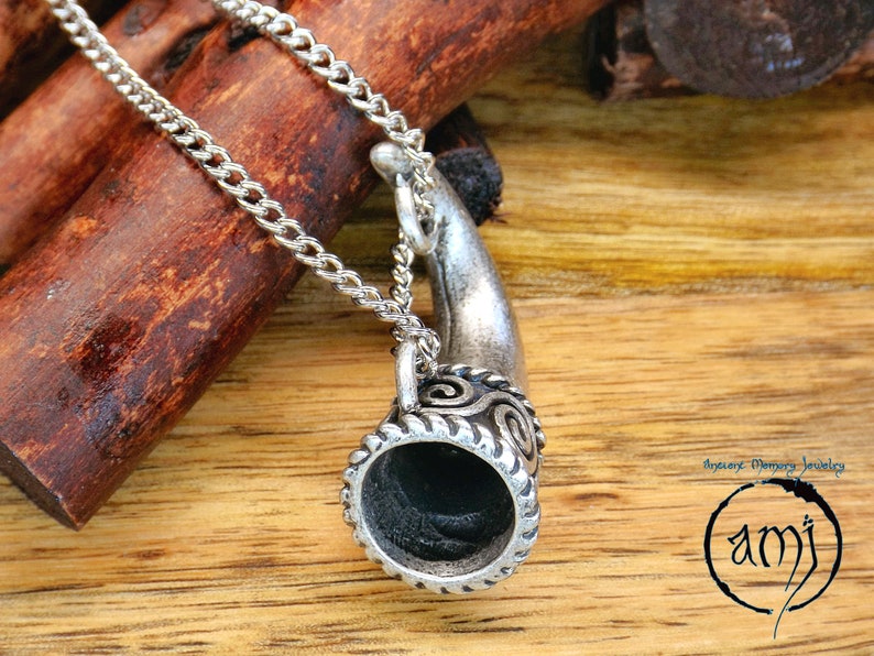 Celtic drinking horn pendant necklace viking battle horn Etsy