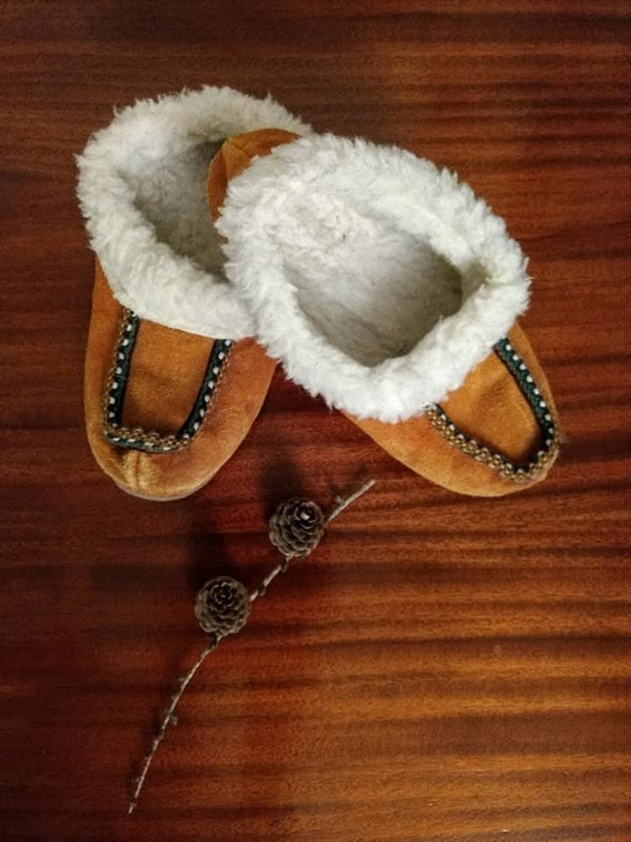 Leather slippers