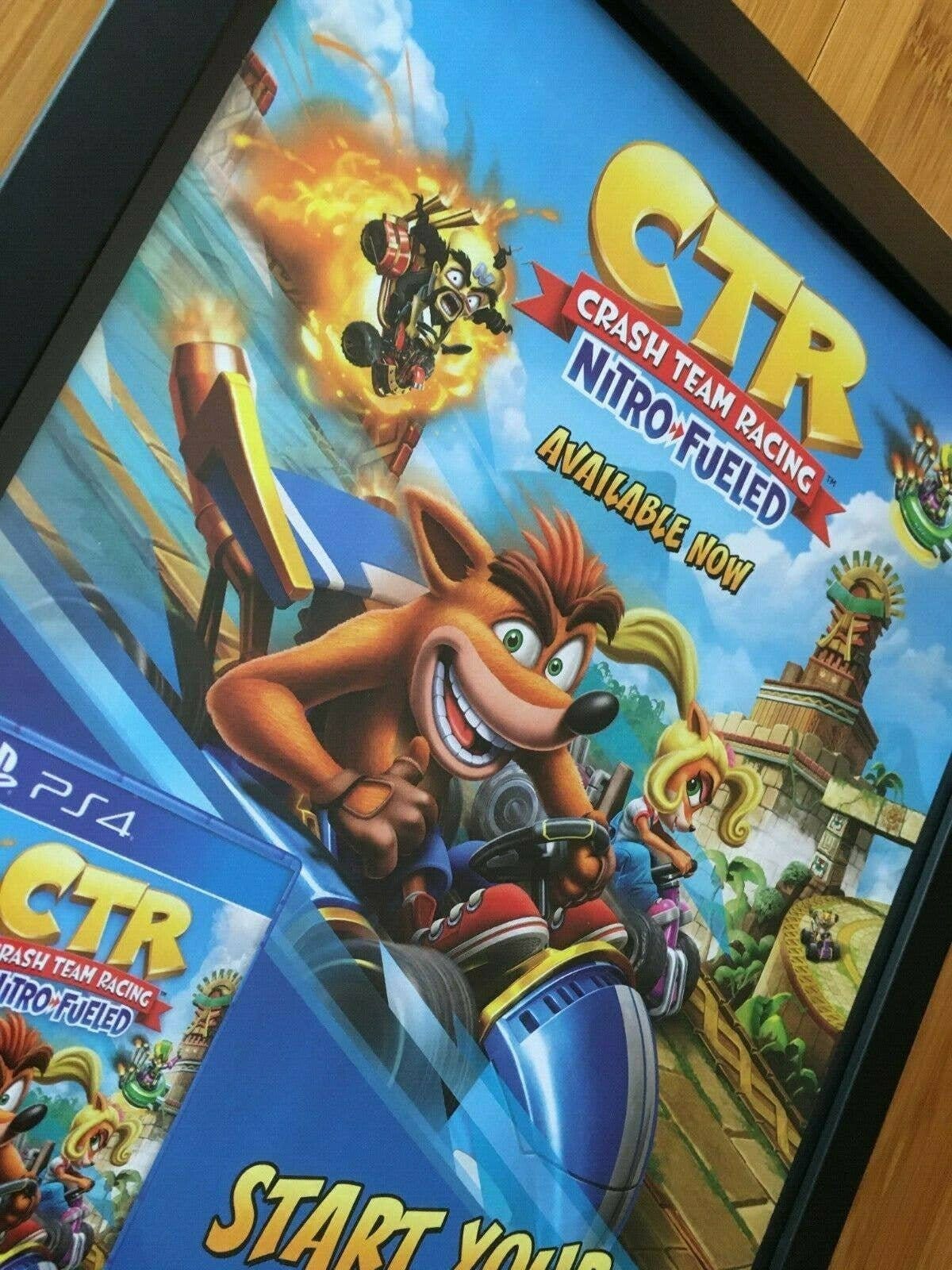 BOÎTE Sony PS4 Crash Team Racing (CUH-2216B) - Consoles