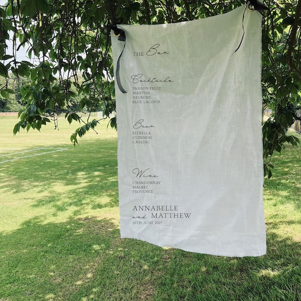 Panneau de bienvenue en tissu pour bar de mariage, signalétique de mariage, accueil en lin et coton avec oeillets dorés, panneau en tissu de mariage bord effiloché, 3 tailles
