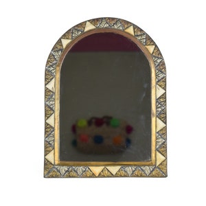 Moroccan brass mirror, arched mirror wall decor, Bon inlay mirror, bone decor, vintage Mirror