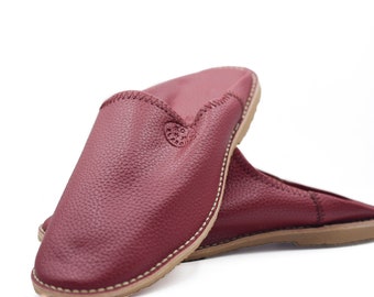 Handmade Moroccan Sheepskin Babouche Slippers: Leather Mules