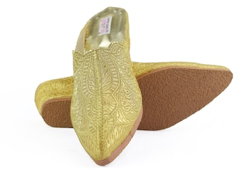 Golden Silk Moroccan Slippers: Embroidered Wedding Shoes