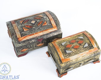 Moroccan Camel Bone Trinket Box: Hand-Carved Treasure Chest
