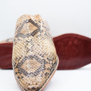 Pantoufles marocaines en peau de serpent, chaussures de serpent traditionnelles faites à la main, mules tannées en cuir naturel, cadeau de Noël