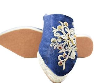 Moroccan Suede Babouche Slippers: Embroidered Velvet Leather Mules