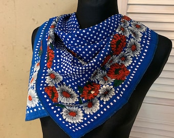 Preppy scarf Vintage daisy square scarf women