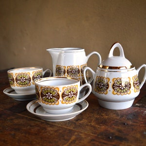 Vintage Cottagecore Tea Set: Porcelain Coffee Set for Two