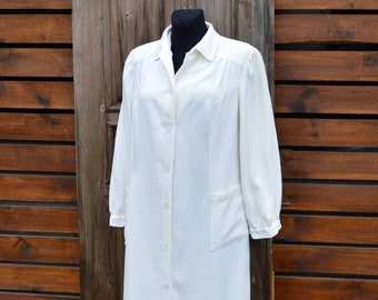 Long trench coat white