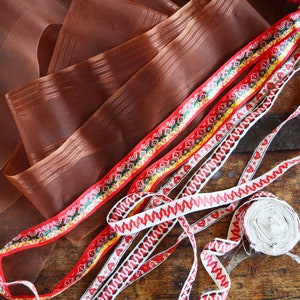 Vintage lace trim lot. Antique woven ribbon destash bulk 0.8 cm / 0.32 &quot; - 11 cm / 4.2&quot; wide