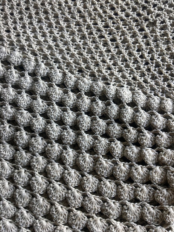 70s crochet vest. Vintage undyed linen small vest… - image 4
