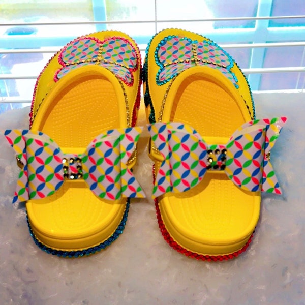 bling crocs