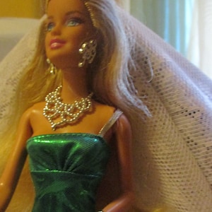 Mattel Barbie Doll: Green Metallic Party Dress, Jewelry & Shoes
