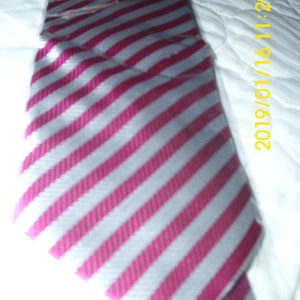 Verie God Classic Neck Tie 100 Soie 1999 Rayé Gris Rose