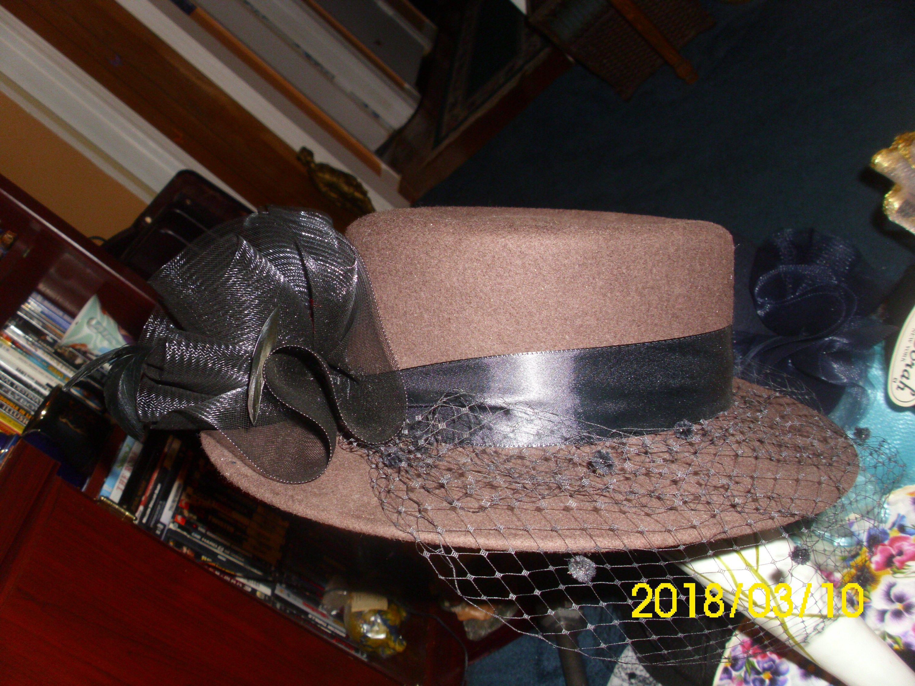 Vintage BOLLMAN Hat Co. Woman's DOESKIN 