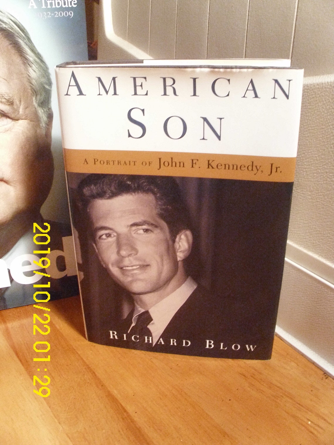 Books John Fitzgerald Kennedy Jr. John John american Etsy(02)