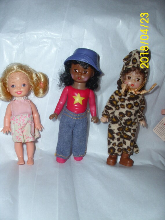 23 miniature barbie