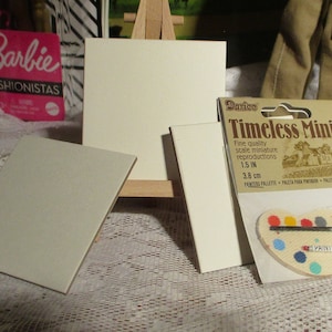 Daricc Timeless Minis: Doll Artist Palette, Brush, Easel & Canvas