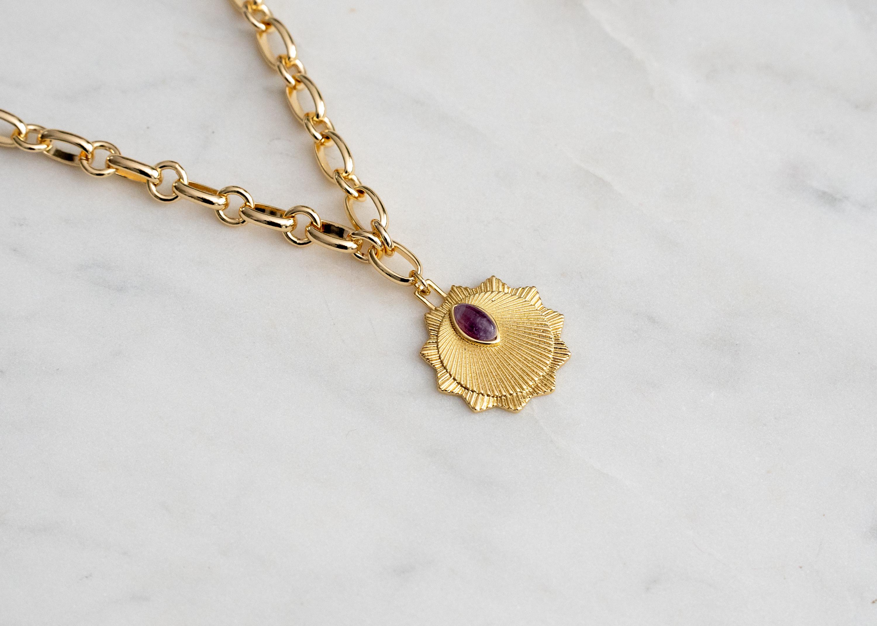 Amethyst Charm Necklace, Purple Crystal Pendant Necklace, Gold Layering Necklace, Gold Stacking Necklace, Amethyst Crystal Pendant Necklace