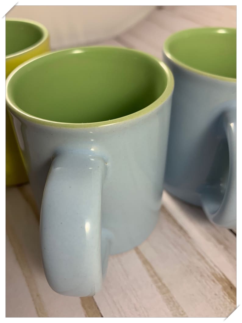 Espresso Cups Set of 4 2.44 Oz Cool Bicolor Pastel Colors Insulated