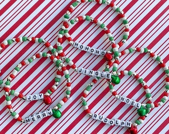 Weihnachtsarmband | Urlaub Jingle Armbänder | Jingle Bell Armband | Geschenkidee | Perlen Armband | Armband mit Buchstaben | Weihnachtsschmuck