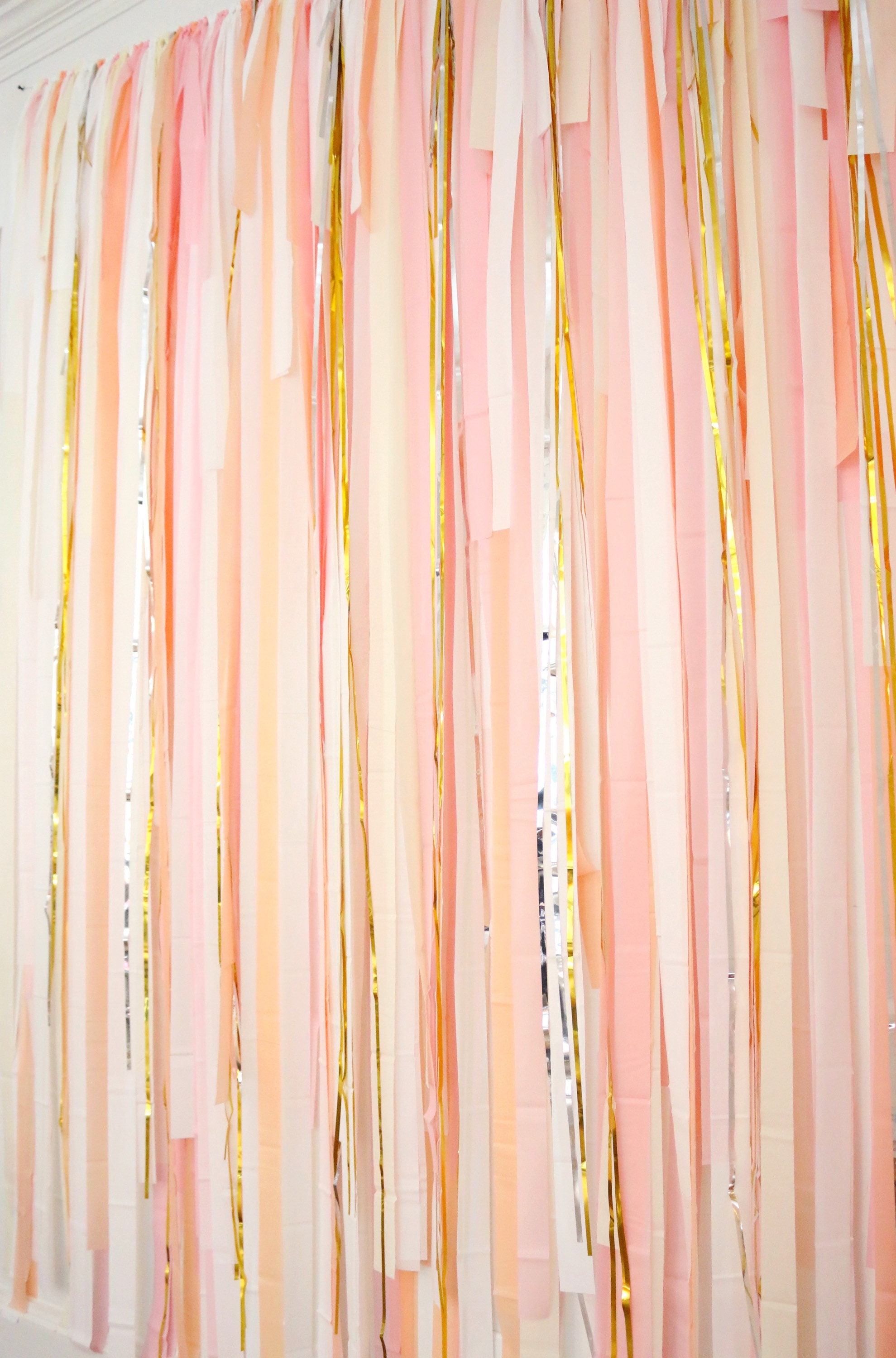 200Pcs Pastel Streamers Backdrop White Light Pink Fringe Backdrop Streamers  Ga