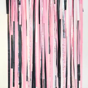 Streamer Fringe Telón de fondo, Rosa Negro y Decoraciones de fiesta, Cumpleaños, Despedida de soltera, Nashville, Nash Bash, Disco Cowgirl, Novia o Morir