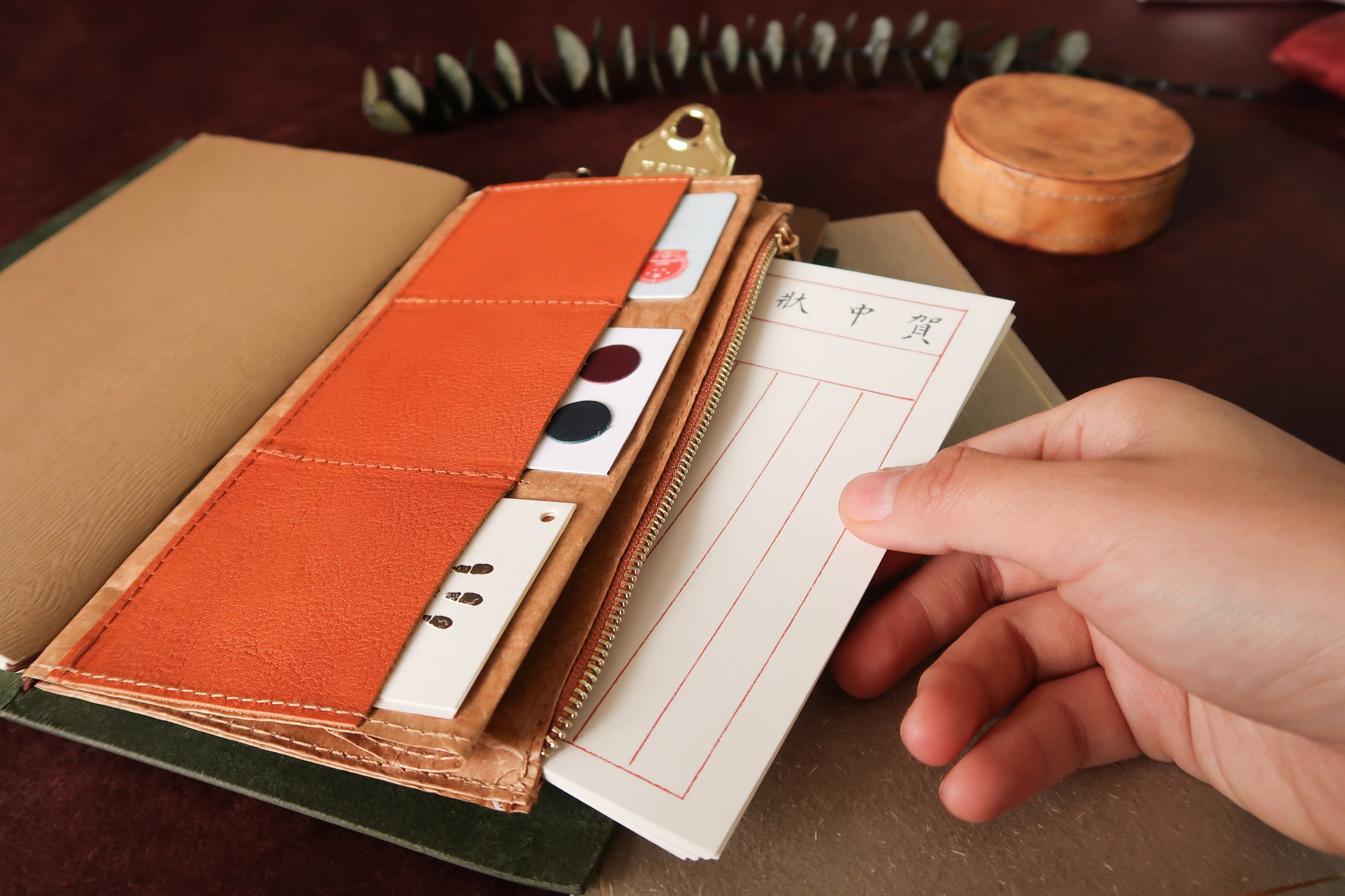 A5 Zipper Case and Kraft Card Sleeve Holder Travel Journal Accessories –  Wanderings