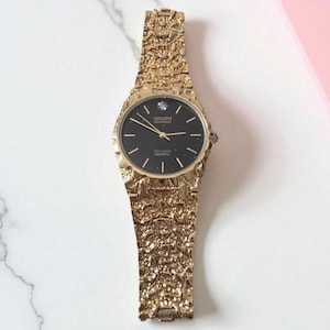 Working Vintage Gruen Precision Quartz Watch – Textured Gold-Tone Bracelet & Black Dial