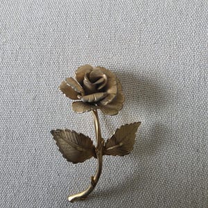 Vintage Gold-Tone Rose Brooch | 1960s Floral Pin | Romantic Gift for Her | Mid Century Jewelry
