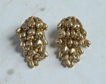 Gold Beaded Tassel Clip-On Earrings – Heart Beads