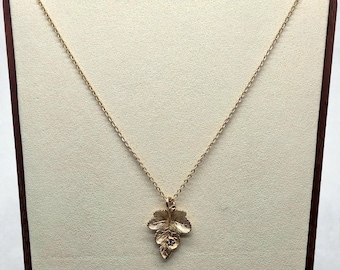 Vintage Avon Gold Leaf Necklace | Rhinestone Accent | Nature Inspired Jewelry