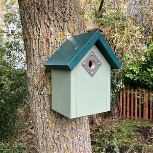 Bird box made in the UK