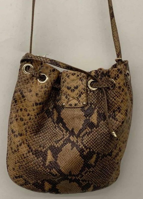 Vintage Jimmy Choo bag (2006) | Jimmy choo bag, Jimmy choo purses, Bags