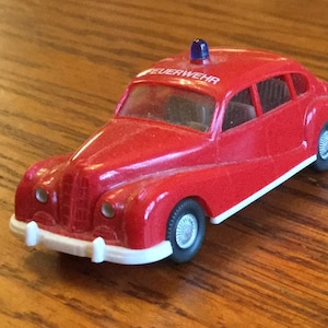 Wiking 12197 HO 1:87 BMW 501 Feuerwehr Fire Department car